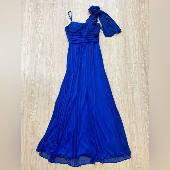 Pinkblush Dresses & Skirts - Royal blue rose single shoulder maxi dress grown nwt